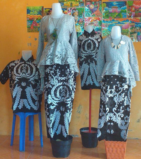 Batik Couple Keluarga Sania Ruffle Ori Ndoro Jowi Kembang Langit