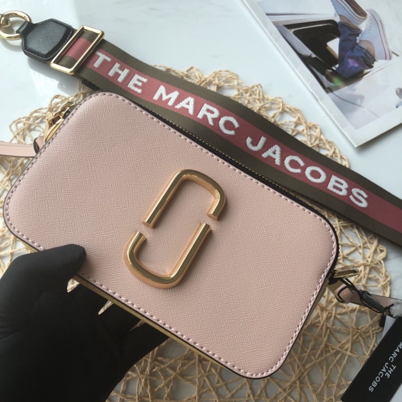 MARC JACOBS SNAPSHOT PINK PRELOVED