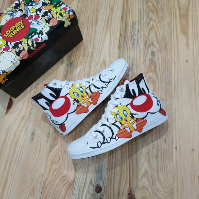converse ct hi looney tunes white