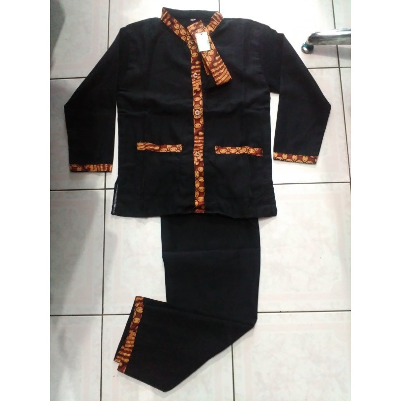 EXLUSIVE
 Baju Pangsi kampret adat Sunda (size 9, 10, 11) MURAH MERIAH
