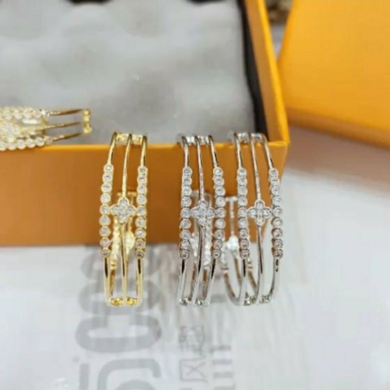 Anting Silver925 Premium Anti Karat anti alergi Anting Zircon silver import mata kilap 2011