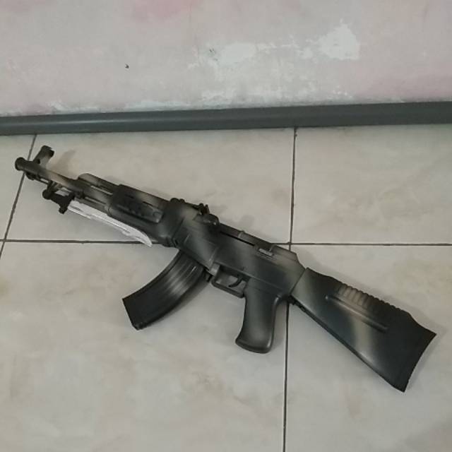 MAINAN TEMBAK KOKANG AK47 AZ135AG