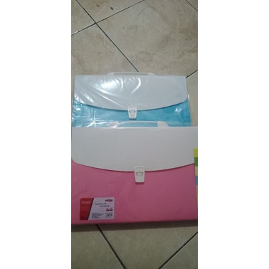 

expanding file UK folio kualitas istimewa