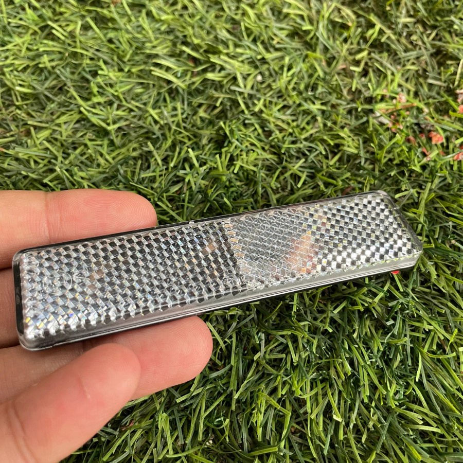 premium 1pcs mata kucing kotak motor reflectors mobil motor putih