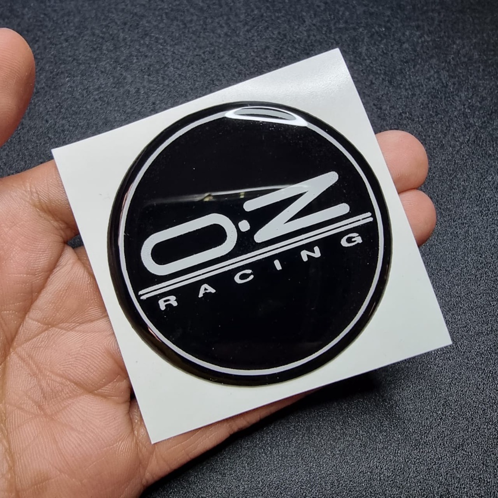 STIKER  LOGO OZ RACING EMBLEM VELG MOBIL DIAMETER 65MM LENTUR