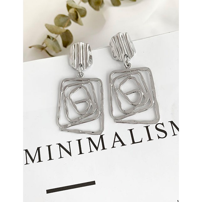 LRC Anting Tusuk Fashion Silver Alloy Geometry Earrings F74543