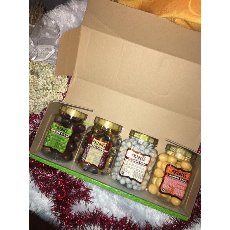 

1Paket Kue Lebaran