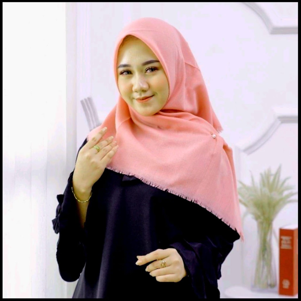 WAJIB PUNYA JILBAB SAUDIA RAWIS SEGI EMPAT MURAH /HIJAB SAUDIA RAWIS / KERUDUNG SAUDIA RAWIS TERBARU-Salem