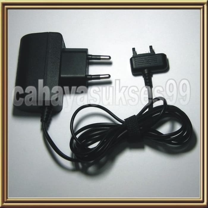 [NEW] TRAVEL CHARGER SONY ERICSSON W980I W980 GSM VINTAGE NEW CHARGING HAPE