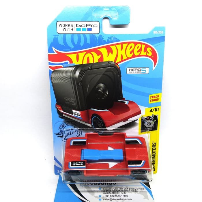 dct523 Hot Wheels Hotwheels Zoom In Merah