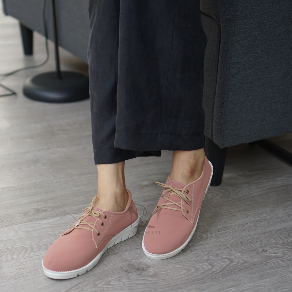 Mym2m Sepatu Sneakers Wanita Slip on Casual Kekinian Terlaris Terezia