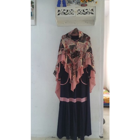 set gamis/dress khimar/hijab syari pl/preloved/second/bekas vvgc like new branded