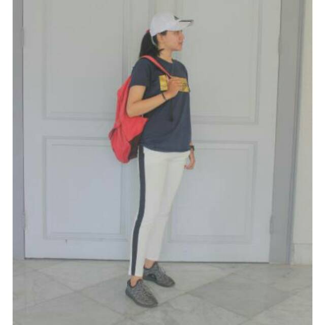 Preloved list pants putih