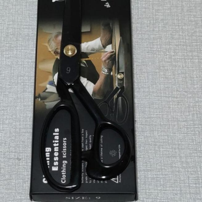 

✼ Gunting Kain Merek Butterfly 9"- 230mm ✶