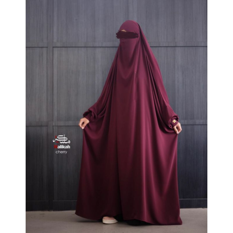 French overhead mia by Malikah