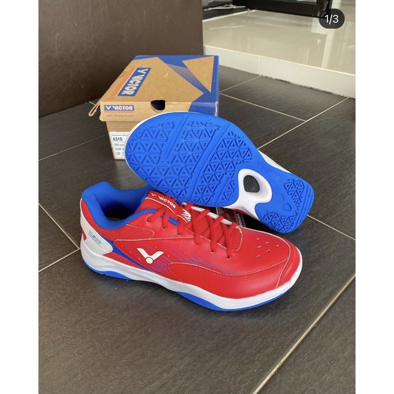 Sepatu Victor A310