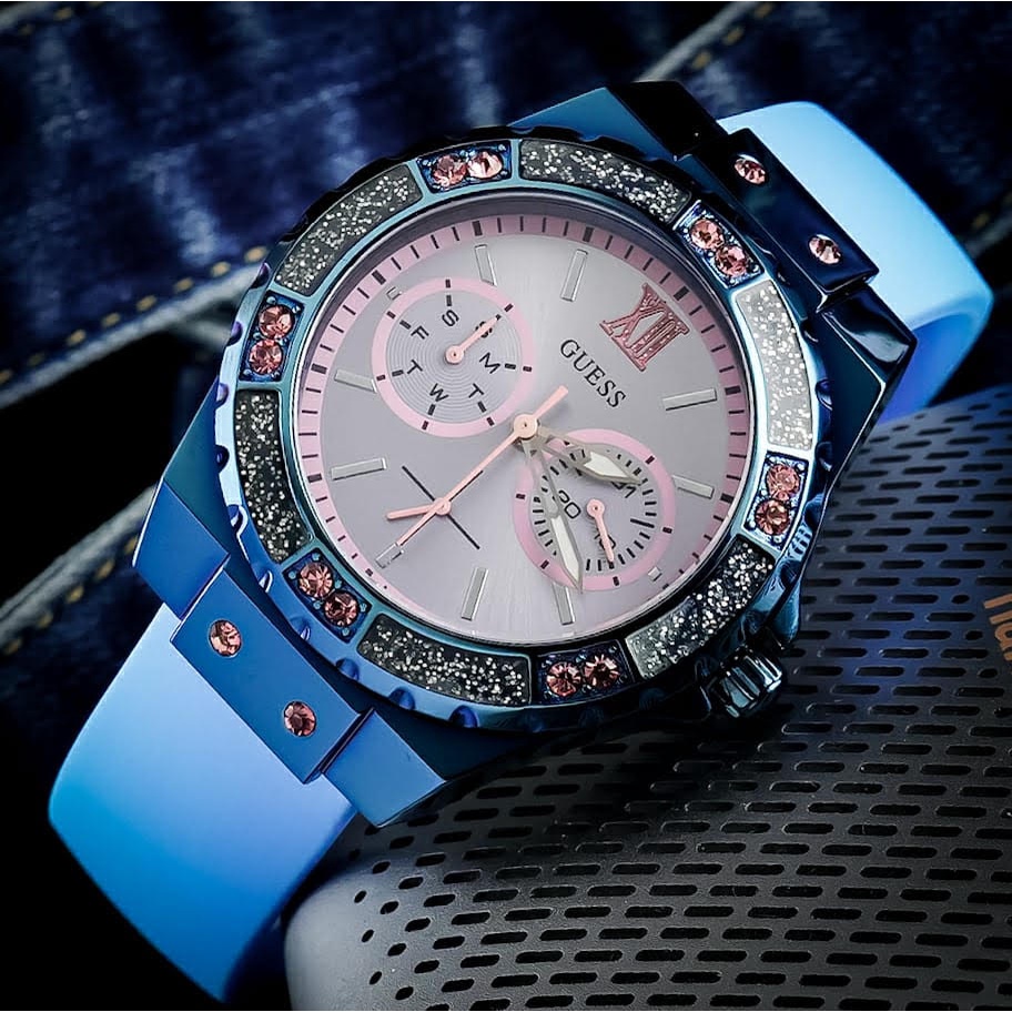 JAM TANGAN GUESS WOMAN LIMELIGHT CHRONOGRAPH BLUE W0775L5