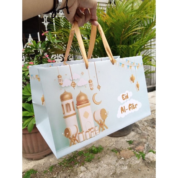 

paperbag lebaran untuk box atau toples bulat