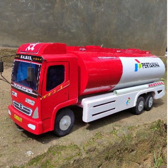 Miniatur mobil truk kayu tronton tangki truck oleng tangki besar panjang 70cm harga Limited