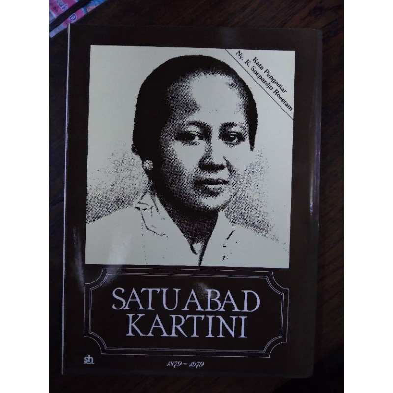 

Buku Satu Abad Kartini 1879-1979