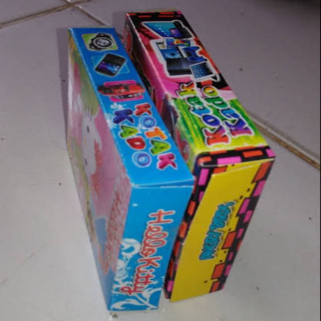 

Kotak kado anak