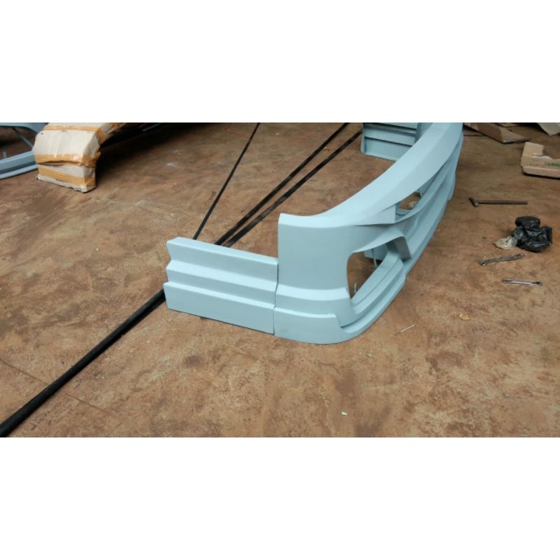 Bemper Variasi Jet Bus M18 Plus Pijakan.