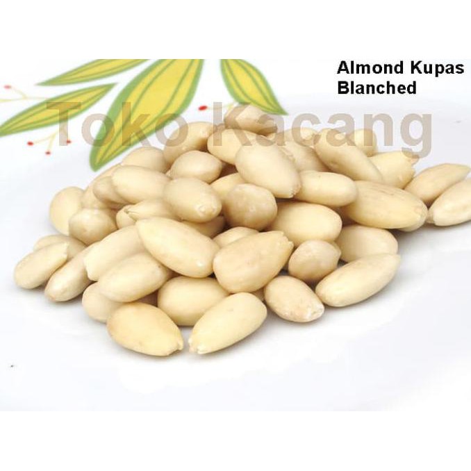 

A4709Z7A Kacang Almond Kupas Mentah 500G S0Asu