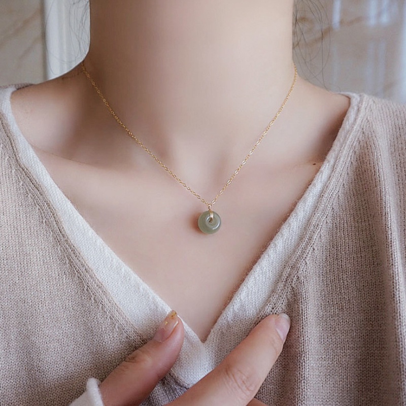 Kalung Liontin Giok Hetian Alami Tidak Alergi Untuk Wanita