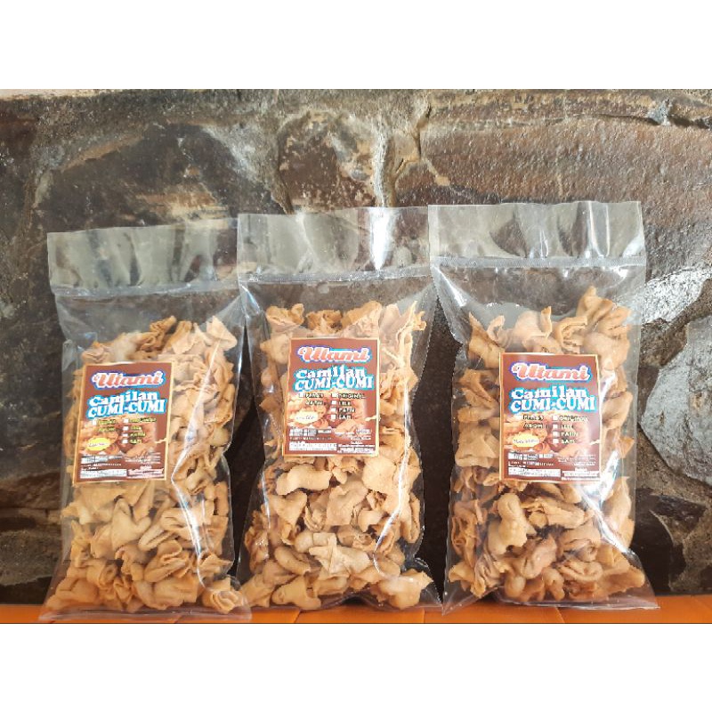 

BELI 2 GRATIS 1 - Camilan Cumi-Cumi Utami 200gram Camilan Enak Gurih Sedap Nikmat