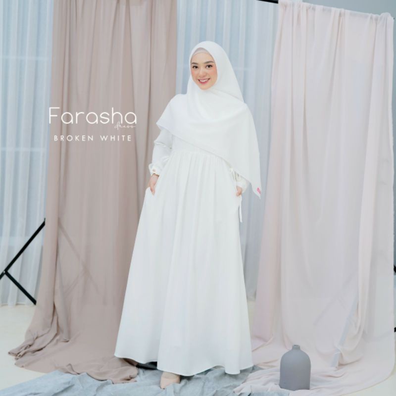 Farasha Dress by Naisha