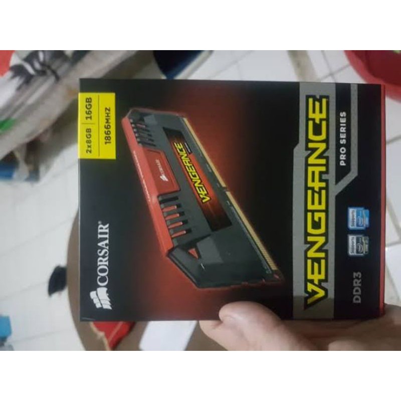 Corsair Vengeance Pro 16GB Kit DDR3 1866mhz super cepat