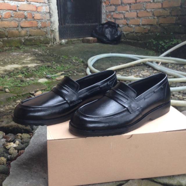 SEPATU LOAFERS KULIT SEPATU KULIT PRIA