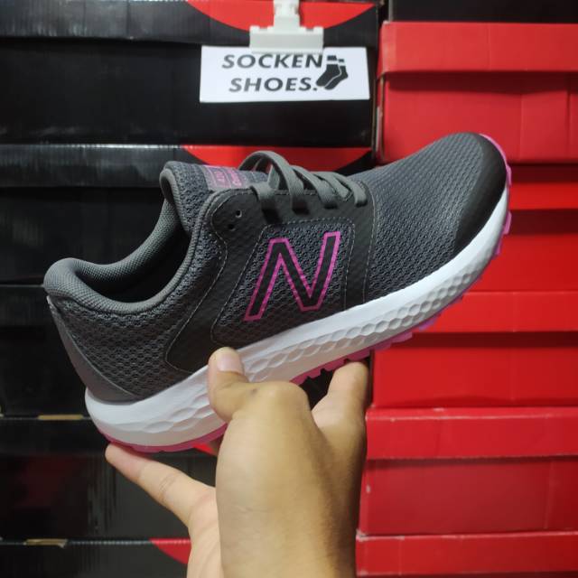 Sepatu Running Cewek New Balance Original