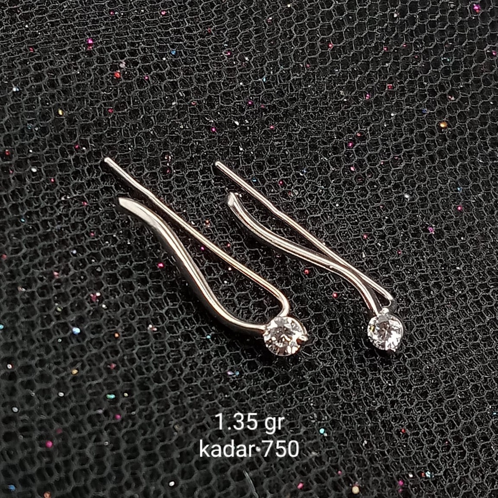 Anting Emas 17K - 1.35 gr Kadar 750 - 960