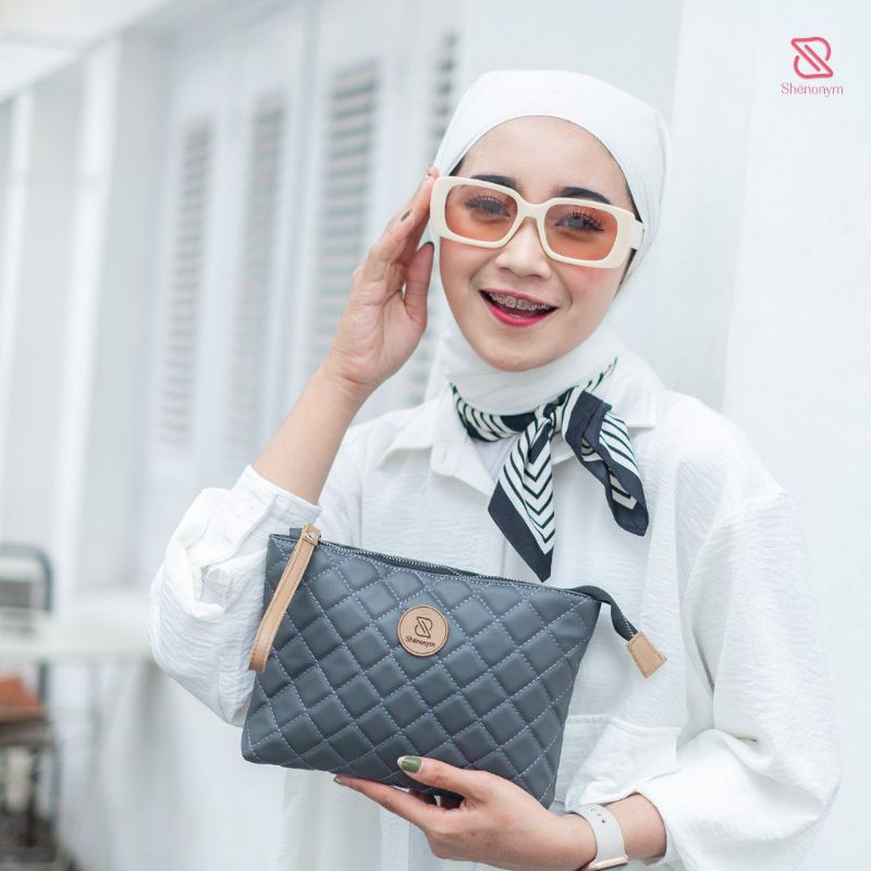 Kyra Pouch by. Shenonym/Dompet Viral/Dompet Kece