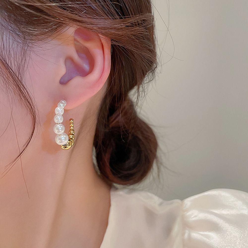 Mxbeauty Wanita Menjuntai Anting Gadis Elegan Hadiah Mutiara Perhiasan Aksesoris Anting Liontin Bentuk C Fashion Hoop Earrings