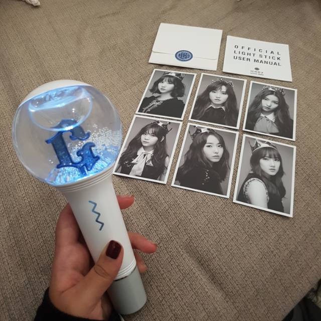 [BOOK] Official Lightstick Gfriend Ver. 1 Yugubong