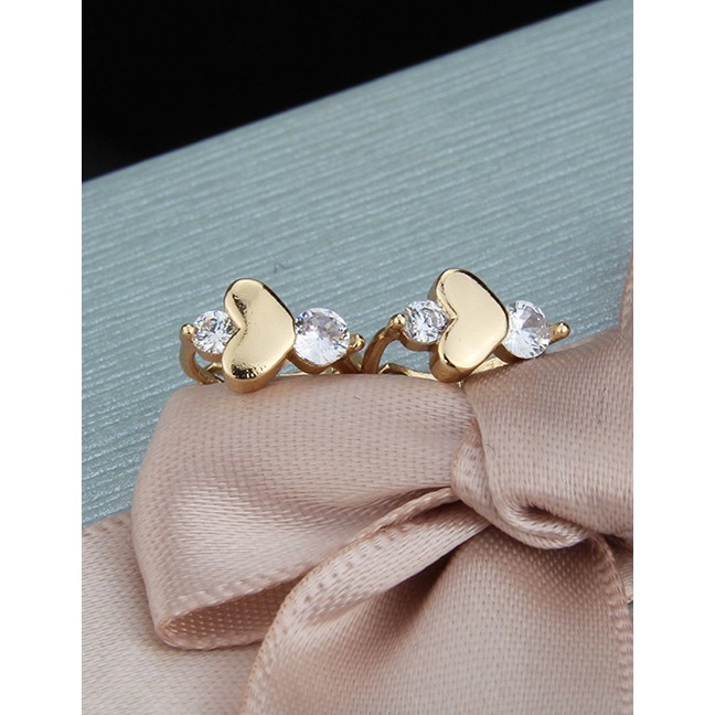 LRC Anting Tusuk Fashion Gold-plated White Zirconium Studded Heart Stud Earrings With Diamonds K0980