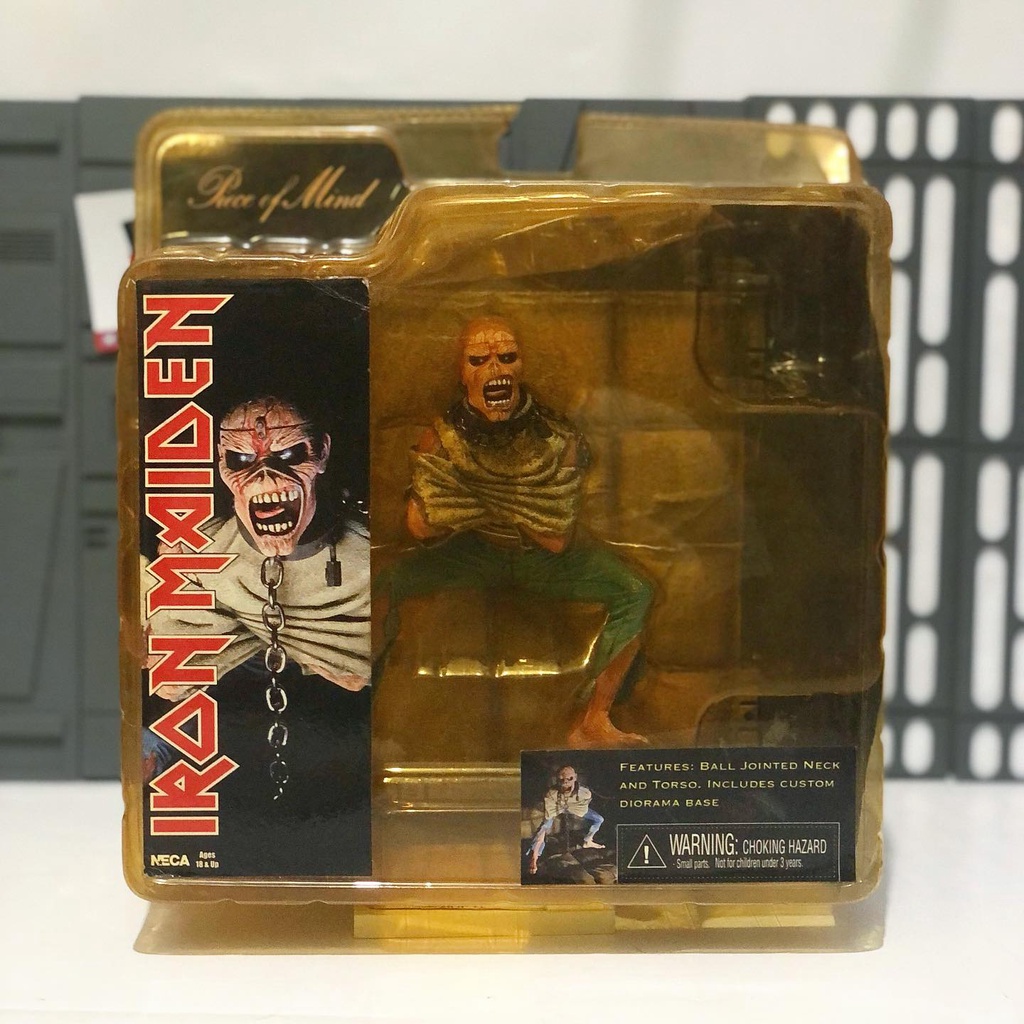 NECA MUSIC ACTION FIGURE IRON MAIDEN COVER PIECE OF MIND