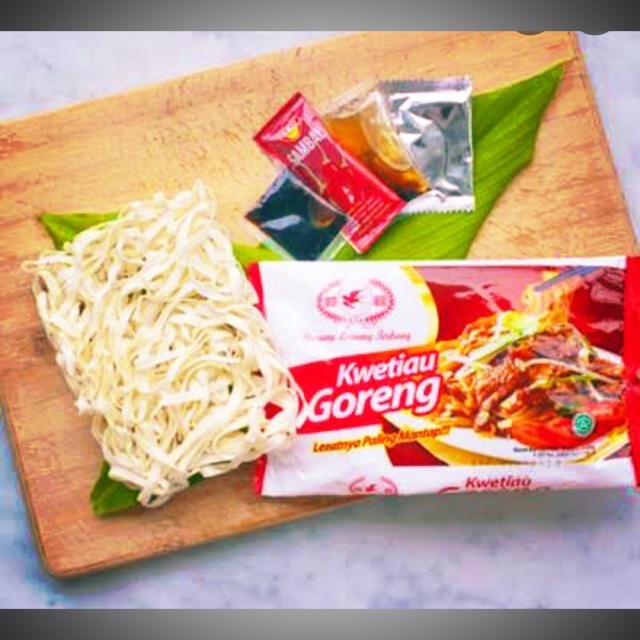 

KWETIAW GORENG BURUNGLAYANG