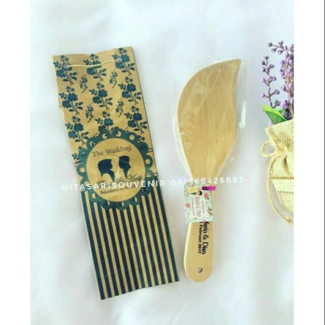 

Centong daun kemas paperbag
