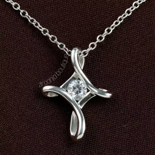 Kalung Liontin Salib Perak Batu Zircon