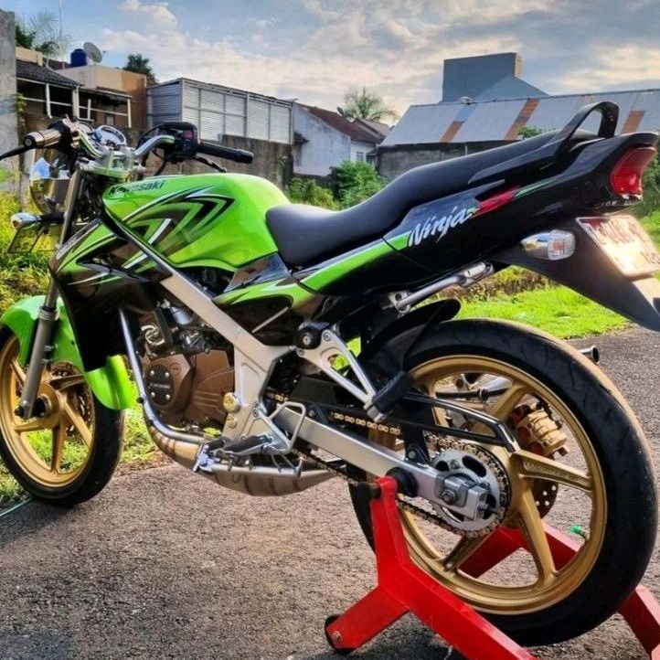 STRIPING LIST STIKER NINJA SS TAHUN 2011 HIJAU READY STOK NINJA SS 2011
