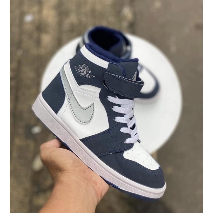 Sepatu nike air jordan 1 kids / sepatu anak anak sepatu baby sepatu gaya