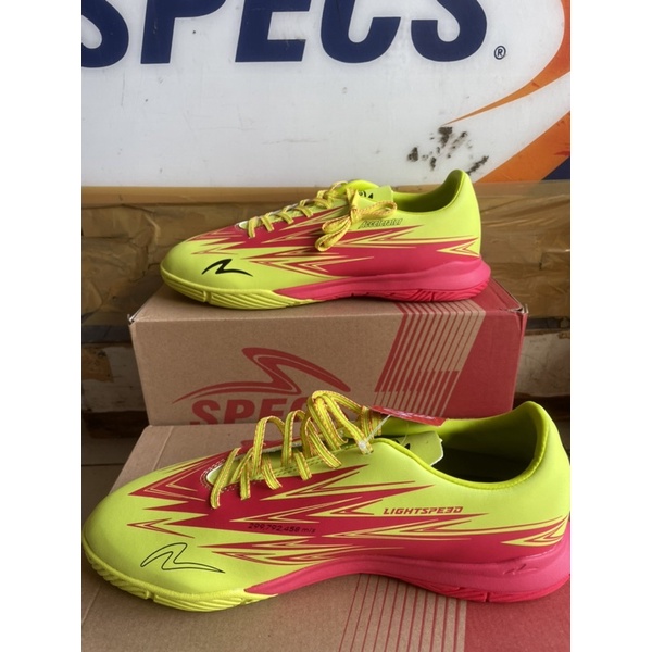 SEPATU FUTSAL SPECS LS 3 IN META CRUSH