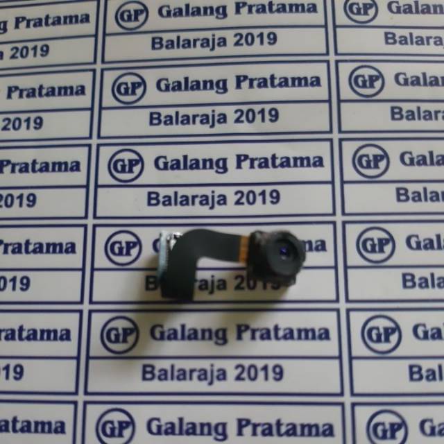 Kamera depan Samsung S4 Zoom