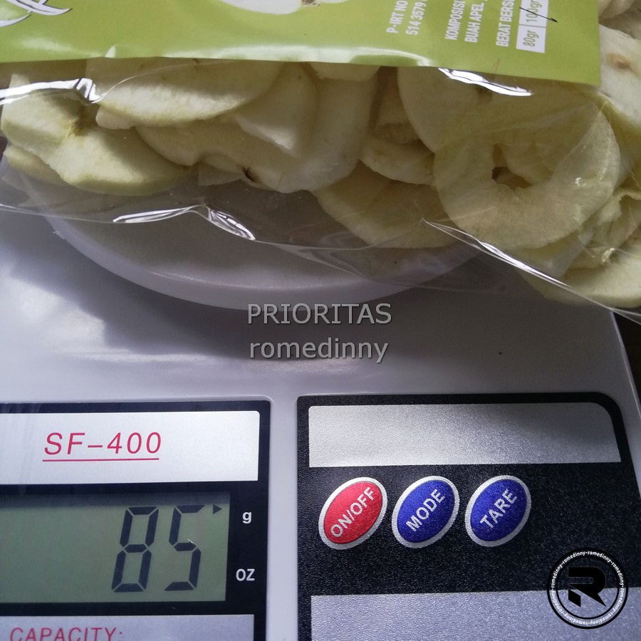 

Keripik Buah Apel Manis Legit Tanpe Pengawet Buatan