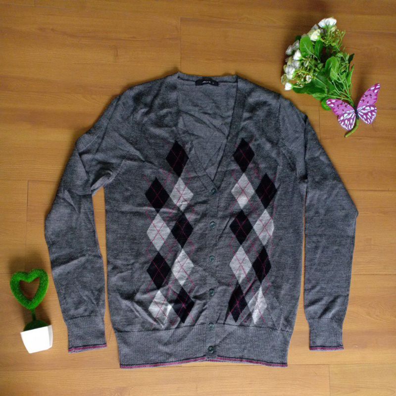 Cardigan Ketupat Argyle Comme Ca Ism