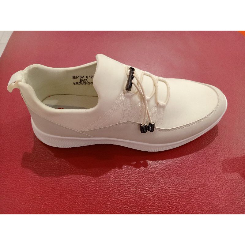 sepatu sneaker wanita original bata