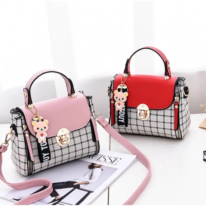 top handle bag wanita / tas selempang wanita terbaru/ tas selempang wanita kekinian 2022/ tas selempang wanita korea/ tas selempang wanita import batam/ tas selempang wanita import ori/ tas selempang wanita murah/ tas kondangan/ tas wanita simpel/ others